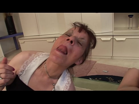 ❤️ To bestemødre og en bestefar har en trekant ️❌ Hjemmelaget porno på porno no.xxxdeutschepornos.ru ❤