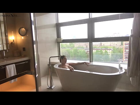 ❤️ En fantastisk babe som lidenskapelig rykker av seg fitta på badet ️❌ Hjemmelaget porno på porno no.xxxdeutschepornos.ru ❤