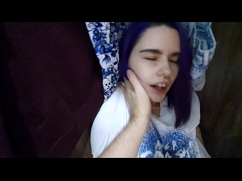 ❤️ Fant min søster i skapet og hjalp henne med å komme ️❌ Hjemmelaget porno på porno no.xxxdeutschepornos.ru ❤